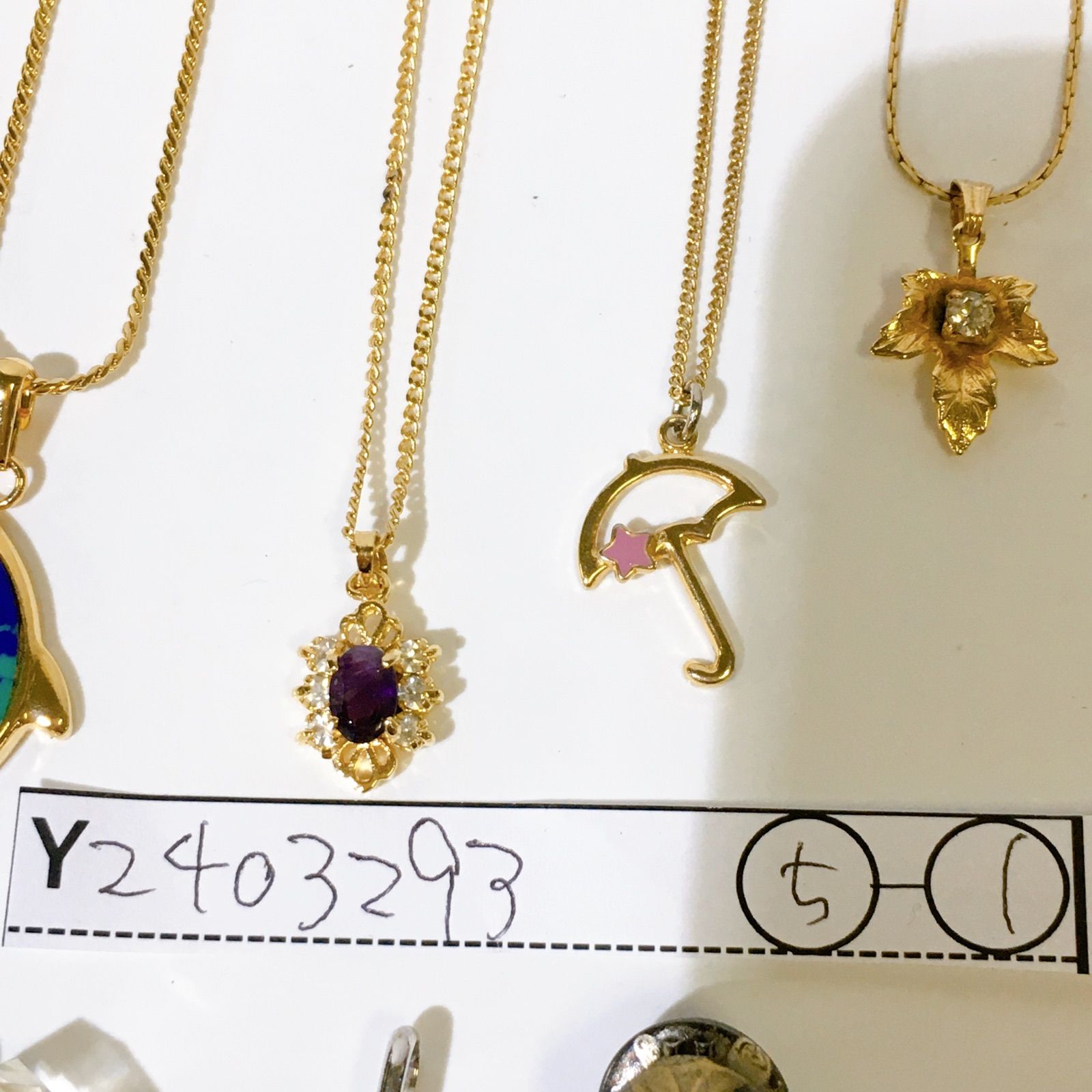 アクセサリー まとめ売り 大量 100個以上 ネックレス ブレスレット 