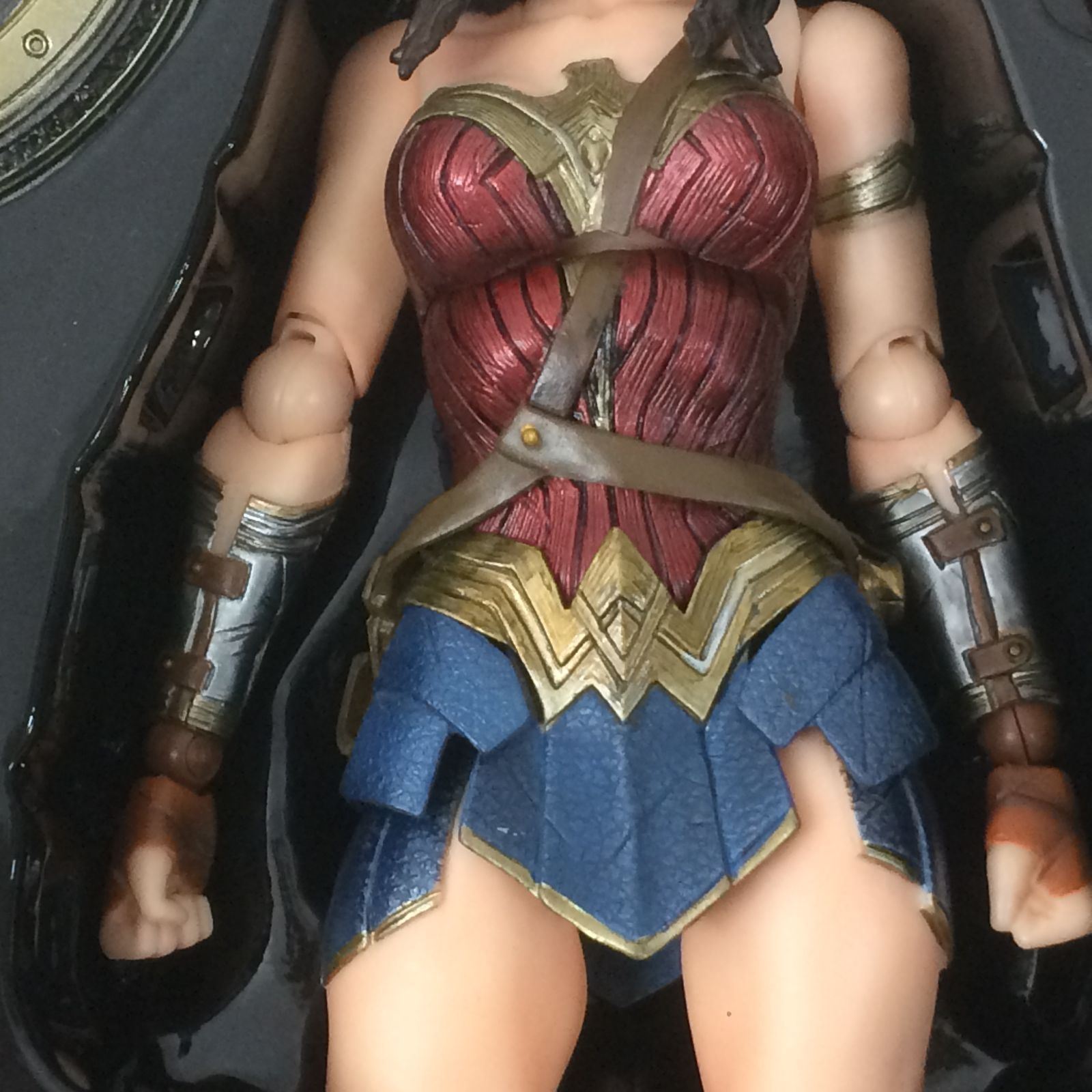 新品 ワンダーウーマン プレイアーツ改 MEDICOM TOY DC Comics VARIANT PLAY ARTS改 ワンダーウーマン