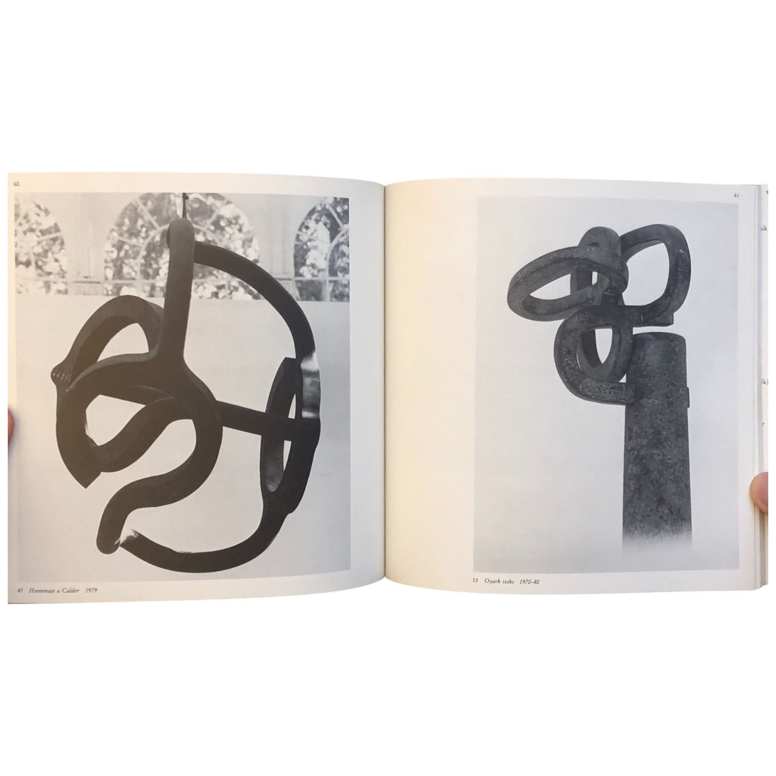 Eduardo Chillida Skulpturen（エドゥアルド・チリーダ 彫刻