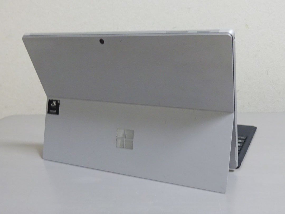 1035G4