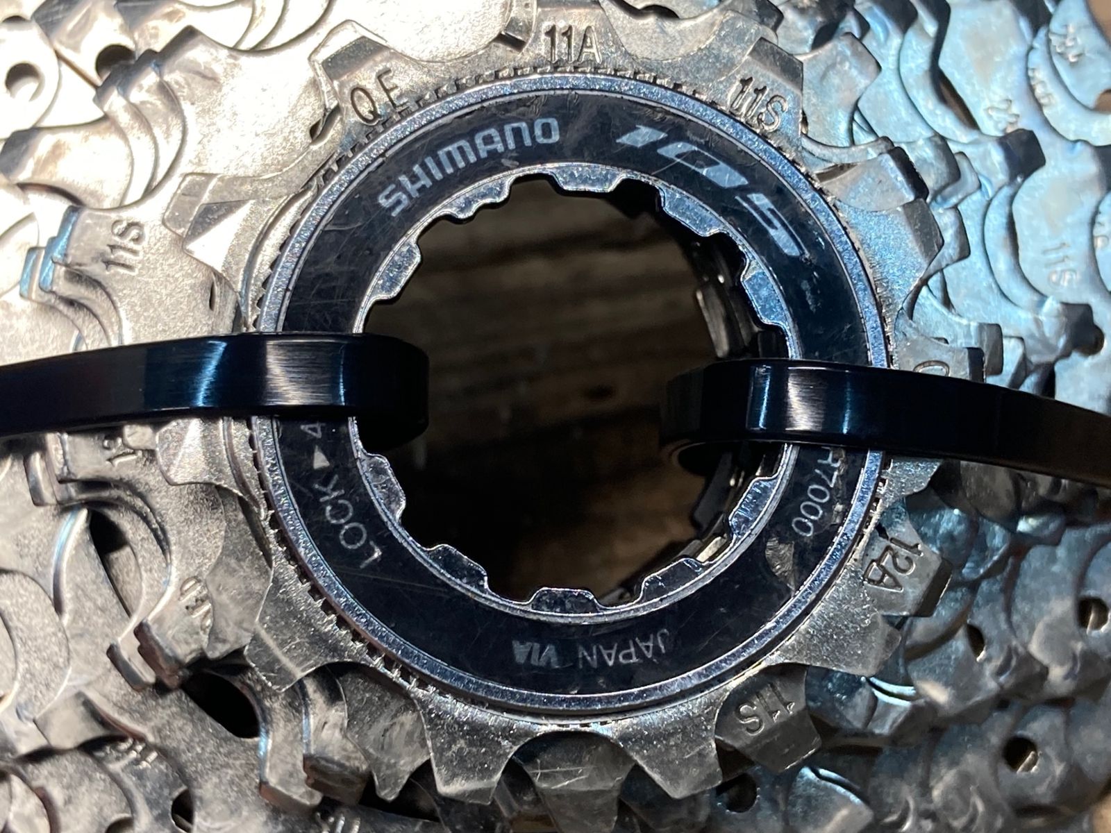 IJ693 シマノ SHIMANO 105 CS-R7000 スプロケット 11-28T 11S - メルカリ