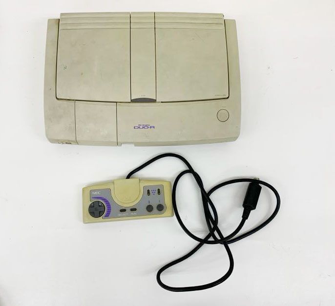 ジャンク（美品）PCエンジン DUO本体セット マルチタップ付き