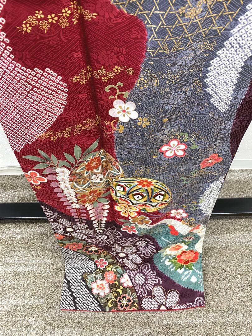 振袖 豪華 総絞り 刺繍 金駒 金彩 裏打ち済み 身丈166cm 撥水加工済 振袖 豪華 刺繍 金駒 金彩 絞り 紋意匠 身丈166cm 撥水加工 MO2668