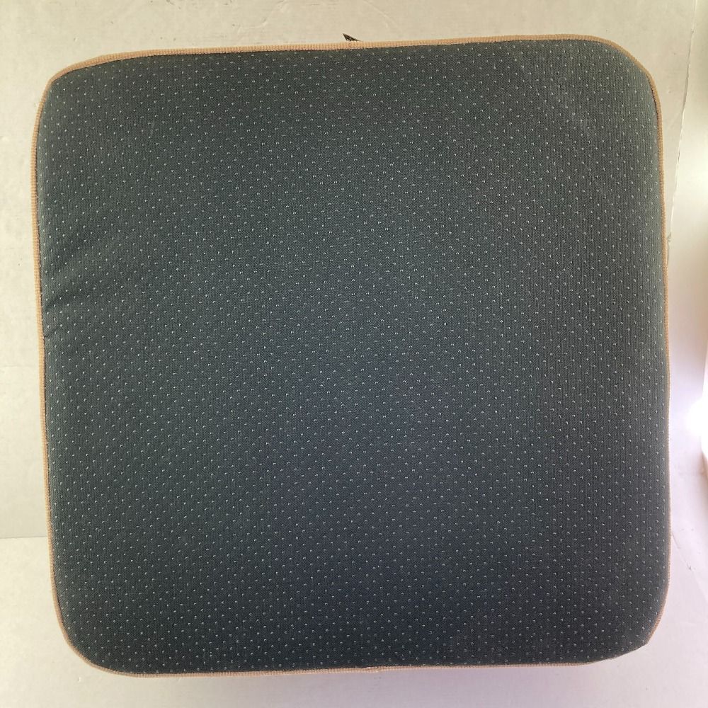 03w11379/gymteriorジムテリア シェイプキューブ インテリアにとけこむ