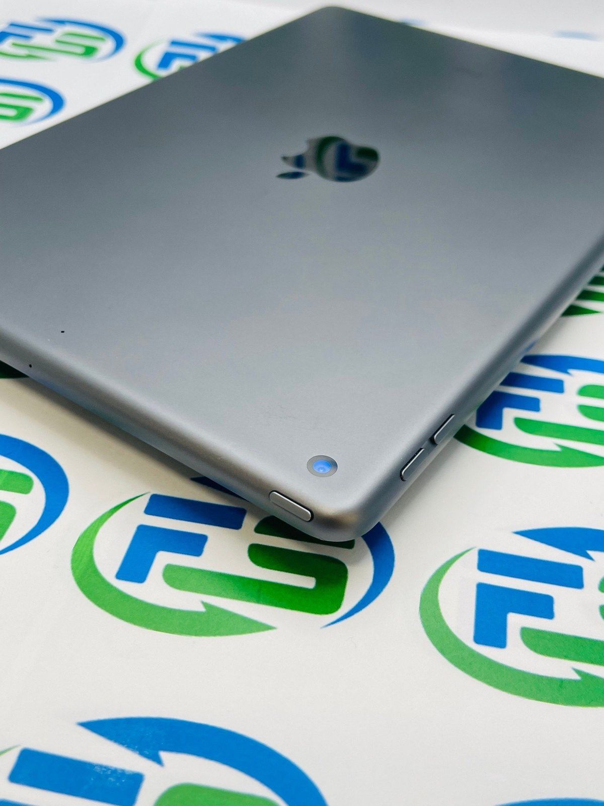 新品未使用】iPad第9世代Wi-Fi 64GB スペースグレイ Amazon.co.jp: 【整備