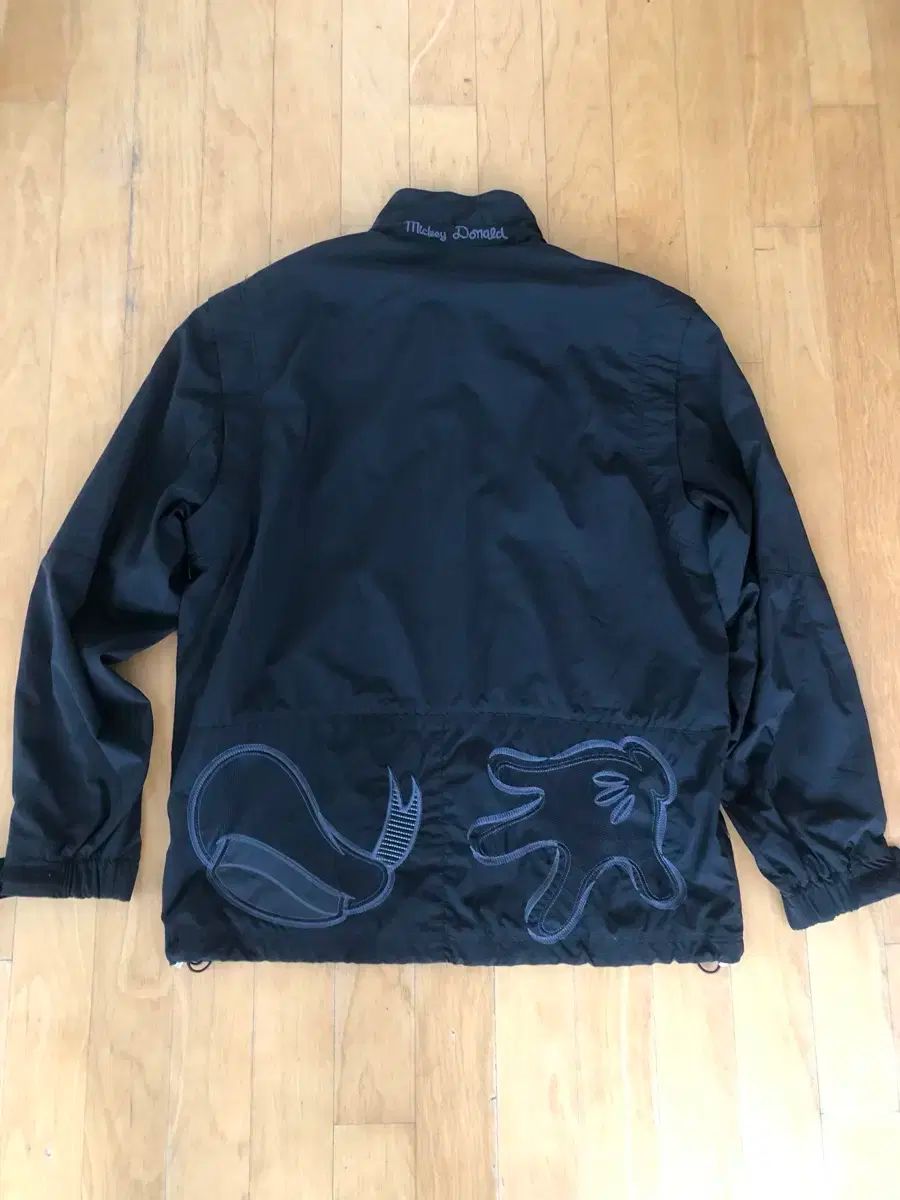 ディズニー ミッキーマウス ドナルド ダック 刺繍 ウィンド