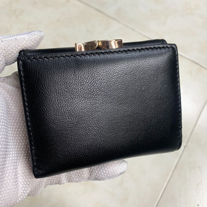 美品 Vivienne ヴィヴィアンショートウォレット 加工シープスキン財布 美品 未使用 Vivienne Westwood ヴィヴィアンウエストウッド