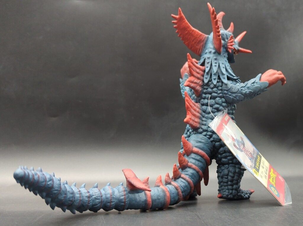 ウルトラ大怪獣シリーズ5000EXシリーズレッドジャック フィギュア Amazon.co.jp: ウルトラ大怪獣シリーズ5000EX レッドジャック