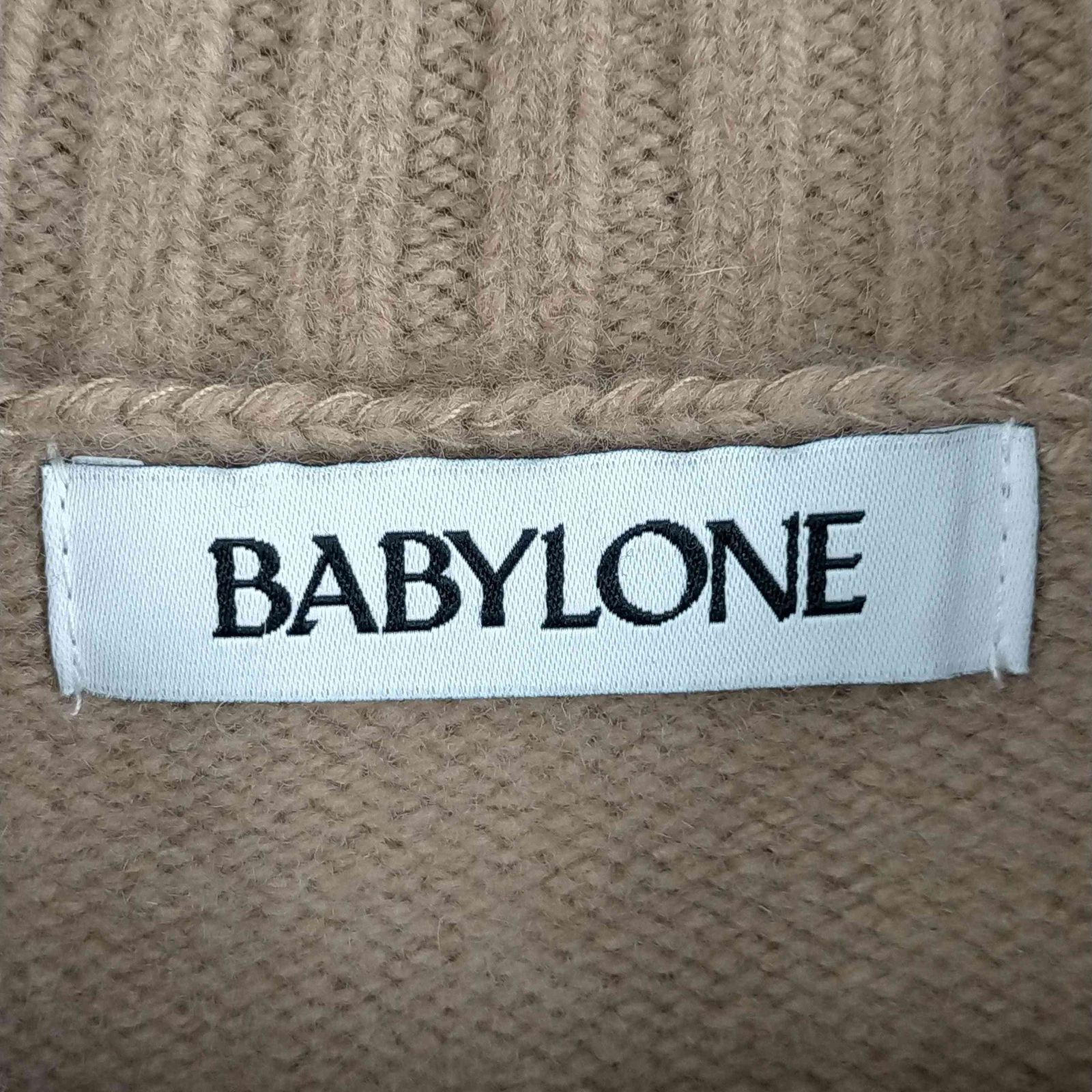 未使用タグ付き☆BABYLONEバビロン ウール　カシミヤ　タートルネックニット BABYLONE（バビロン）の「ウールカシミヤタートルネックプル