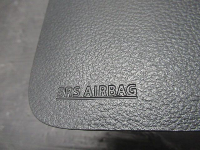 インフレーター無し エアバッグ無し