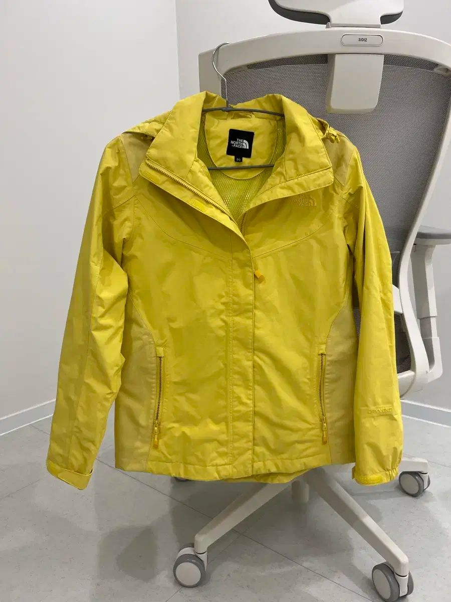 級 THE NORTH FACE ザノースフェイス レディース ウィンドブレーカー