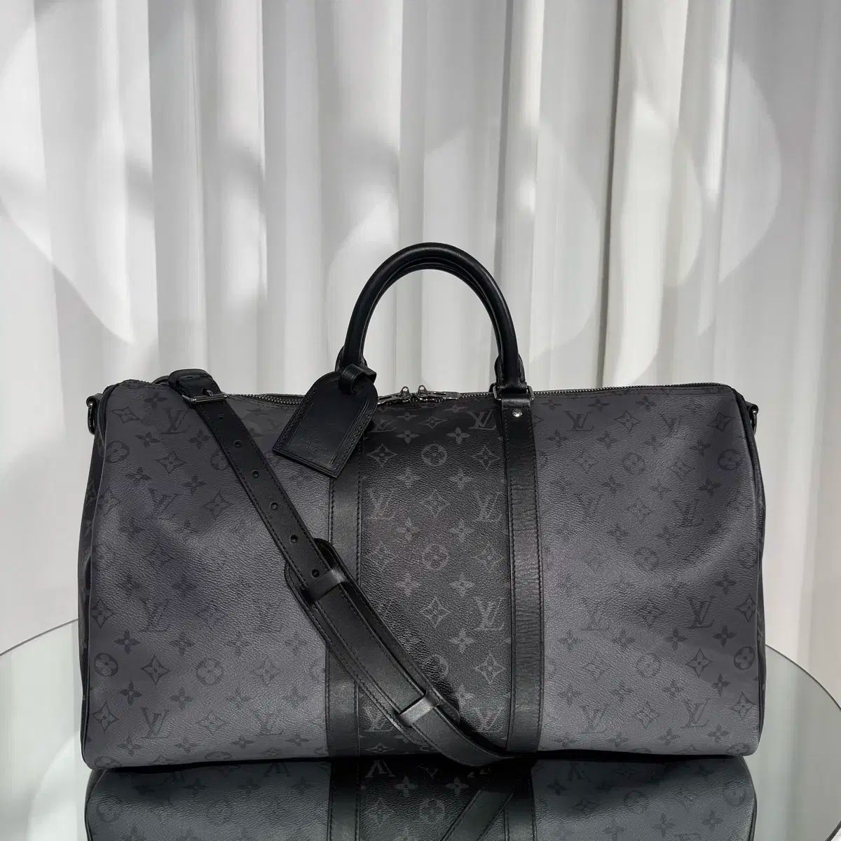 Louis Vuitton ルイヴィトン エクリプス リバース バンドリエール キーポル 50