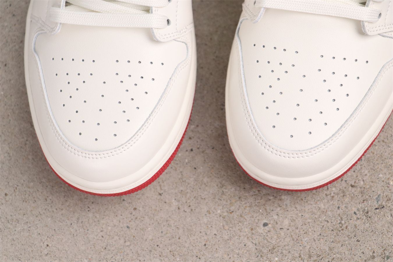 ロートップ ホワイトレッド