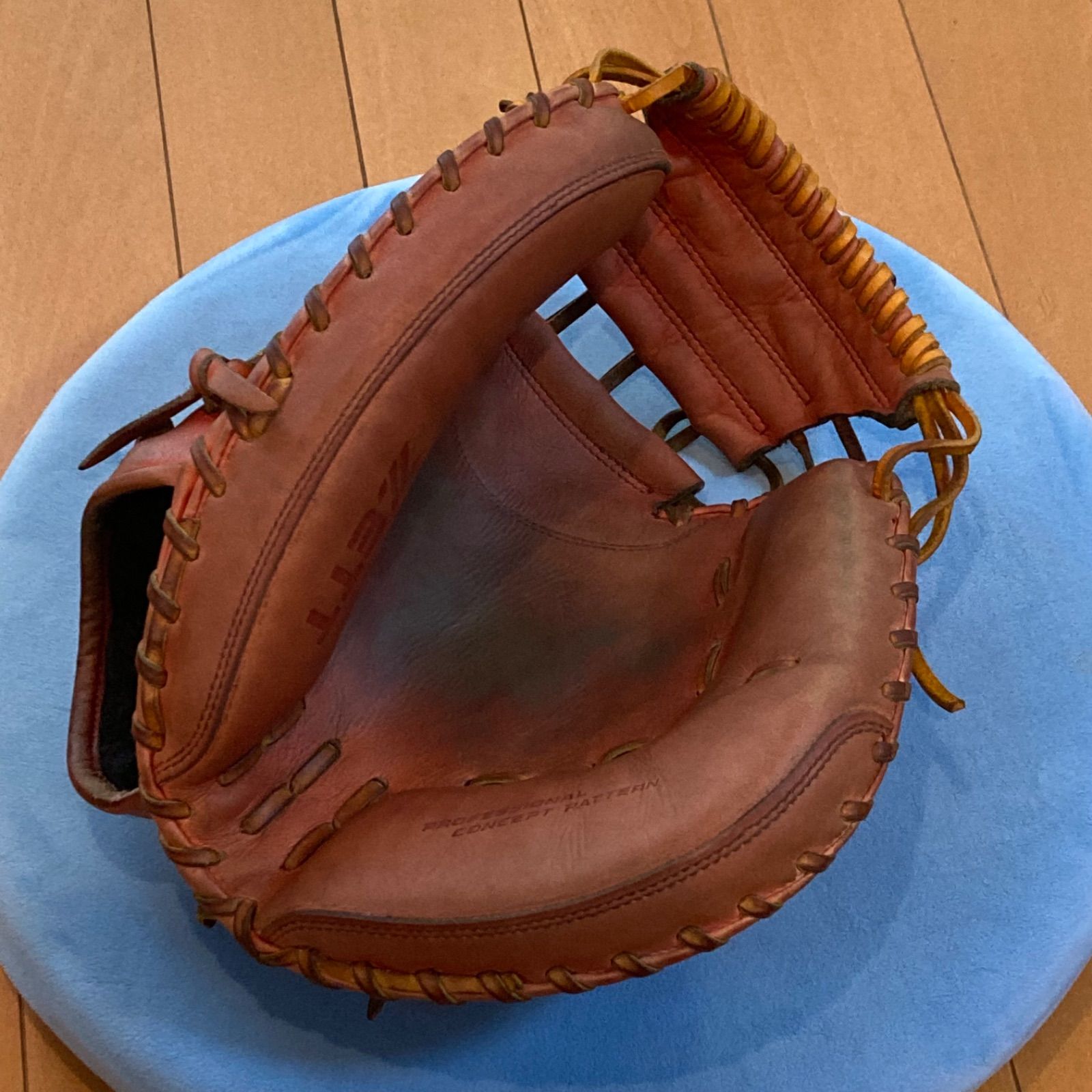 【軟式・型抜群】ZETT キャッチャーミット プロステイタス※オマケ2点※ 爆音 軟式・型抜群】ZETT キャッチャーミット プロステイタス※オマケ2点