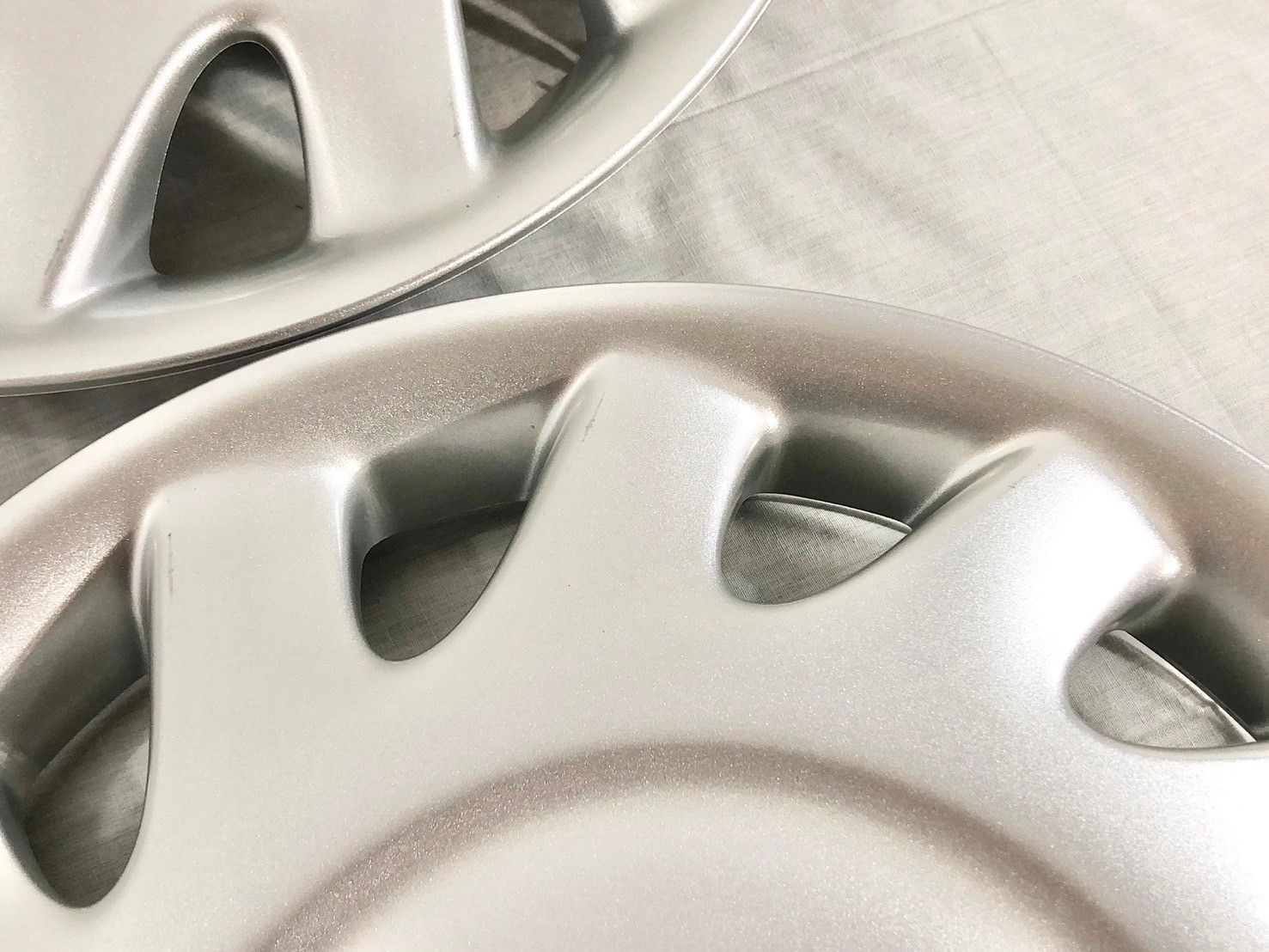 ★マツダ 純正 ホイールキャップ ホイールカバー 14インチ 2枚 デミオ DY3W　DY5W　新品・希少！！ デミオ 純正 ホイールキャップ 14インチの通販