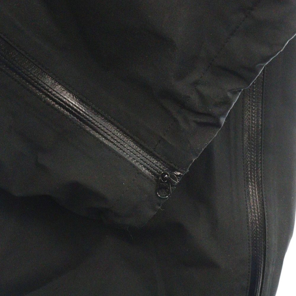 SUPREME カモフラージュ ジャンプスーツ ZARA“ミリタリーウェア”にインスパイアされた新作、デニム