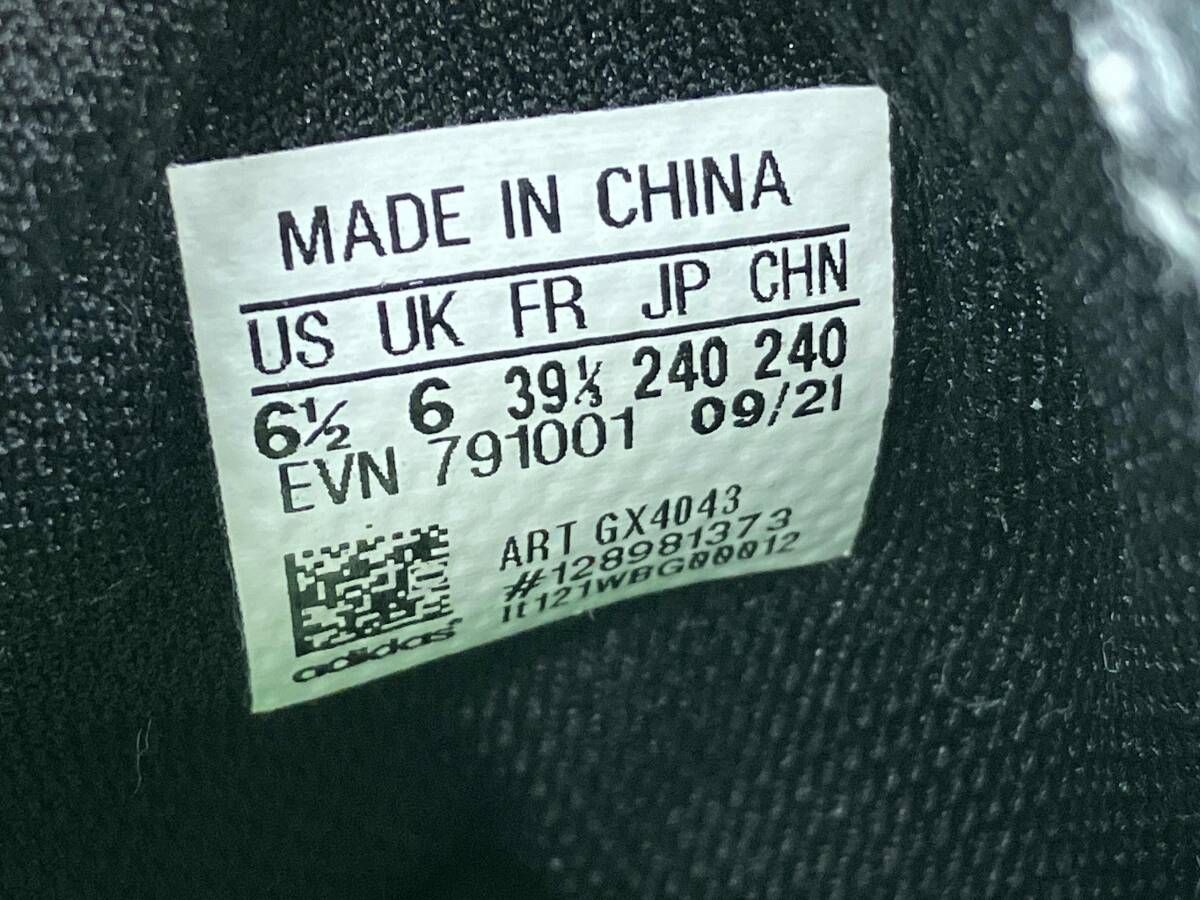 24.0cm アディダス