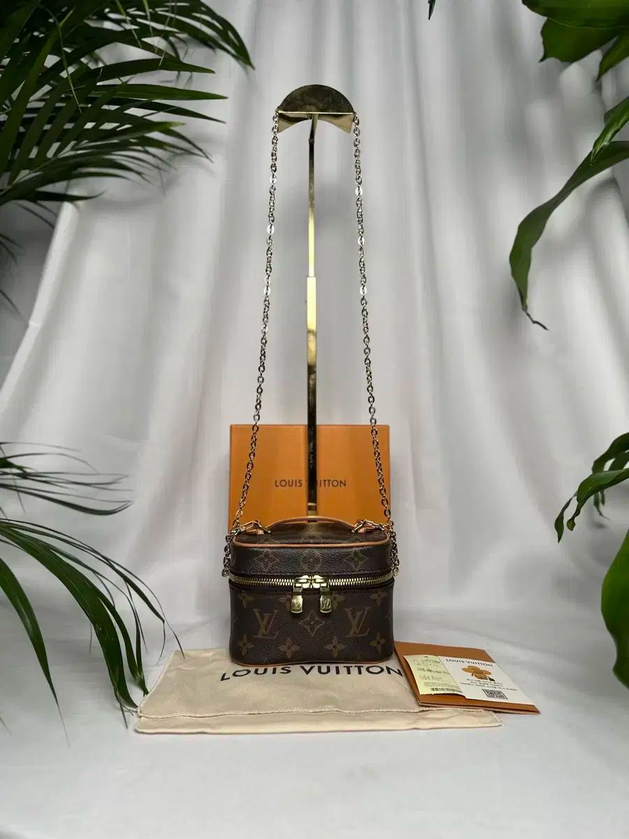 OS フルセット Louis Vuitton ルイヴィトン モノグラム 니스ナノ