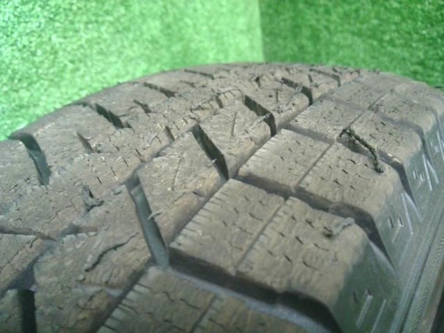 だい 個人宅不可・離島不可 (1)14インチ 冬 スタッドレスタイヤ 185/70R14