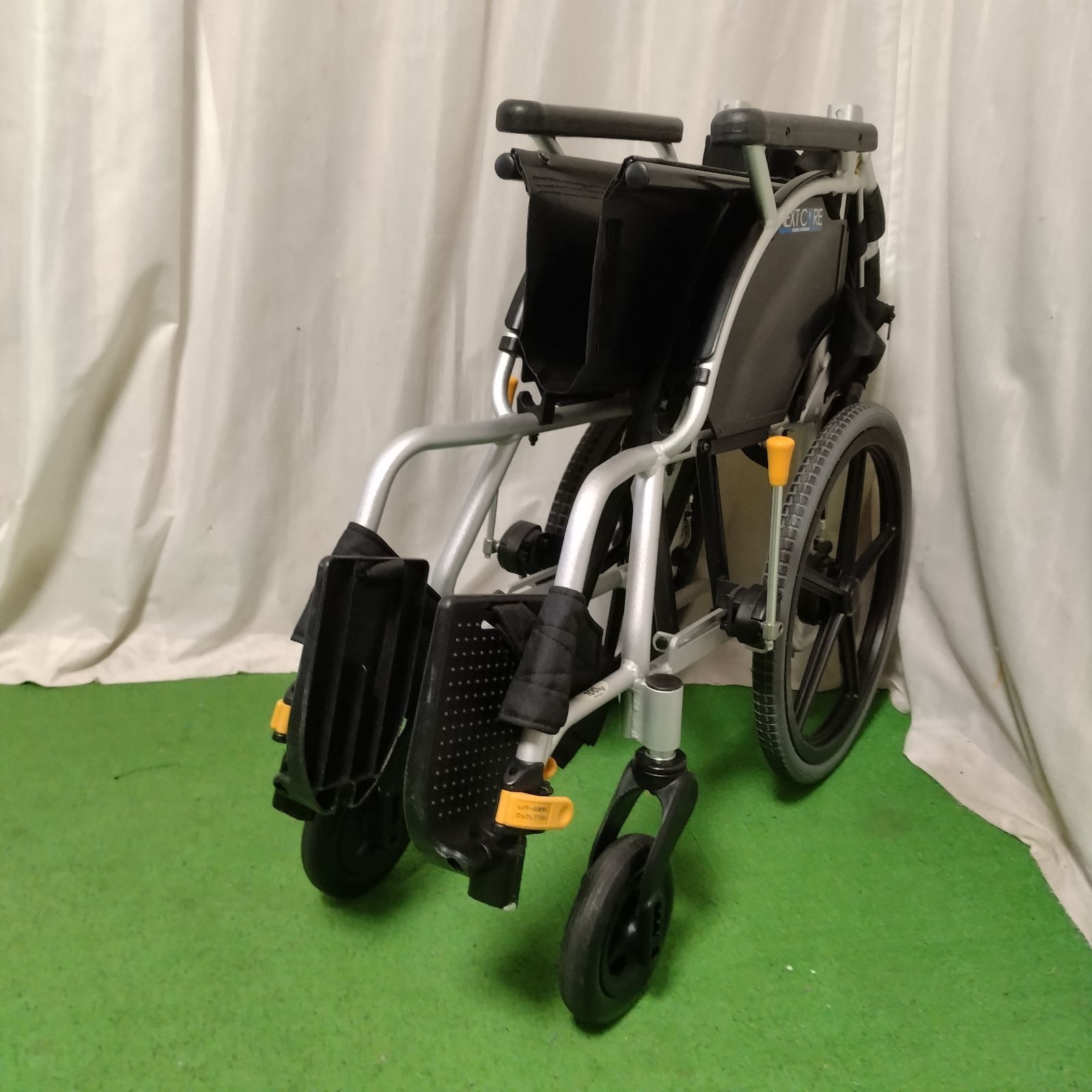  WC ネクストコア NEXT-22 B タイプ 高床 介助式 車椅子 車イス 車いす 洗浄 消毒済 介護用品 介助用車椅子 車椅子