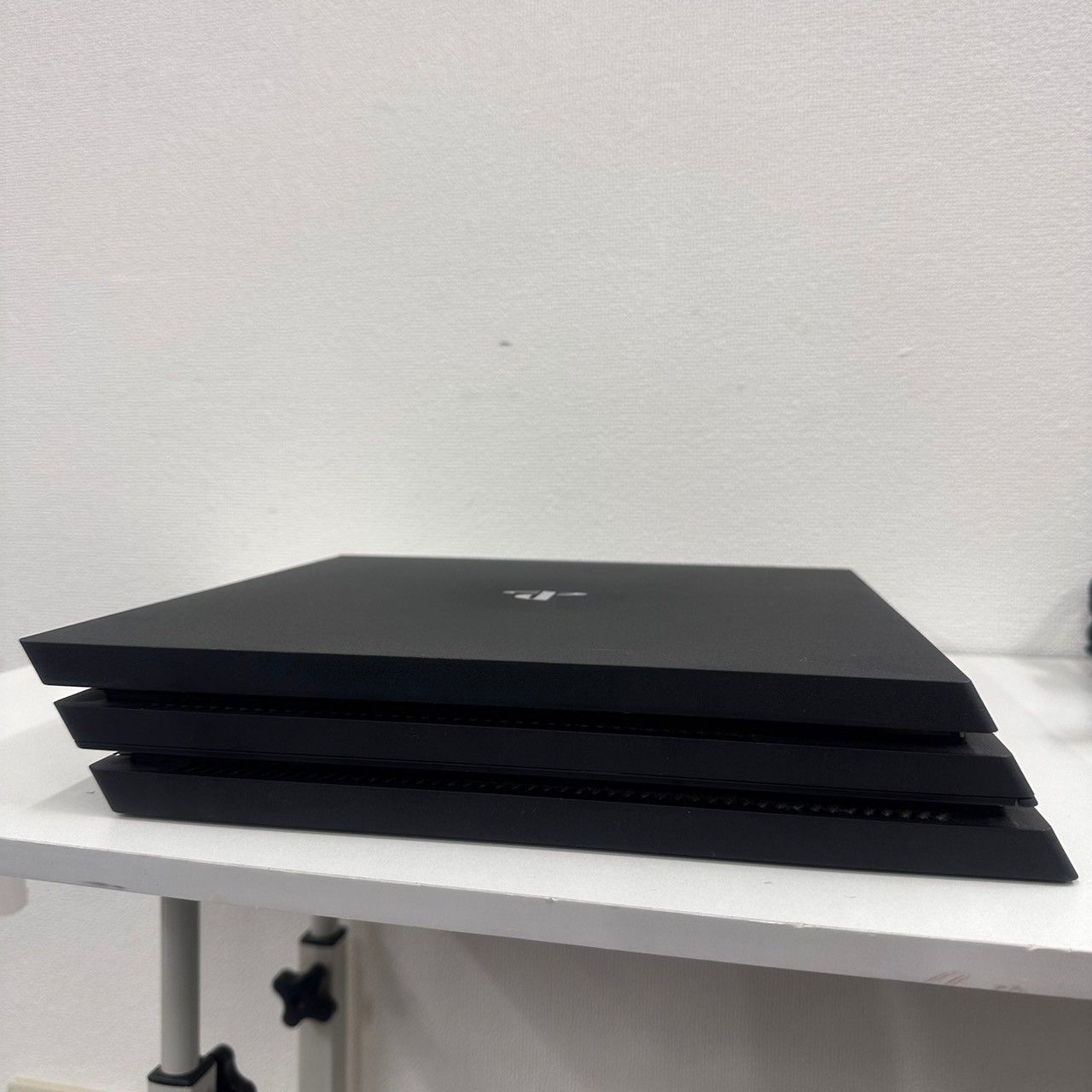 SONY ソニー PlayStation4 本物 Pro プレイステーション4 プロ CUH