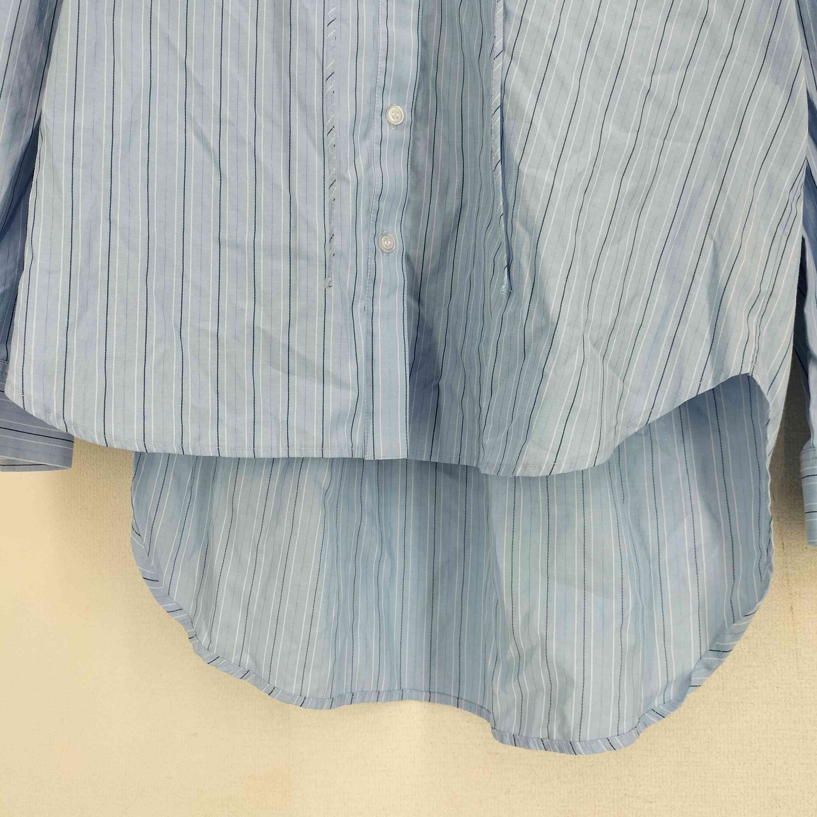 USED古着(ユーズドフルギ) S〓zane  フリル付きストライプシャツ レディース  34 中古 古着 0924 ユーズドフルギ USED古着 Sézane フリル付きストライプシャツ