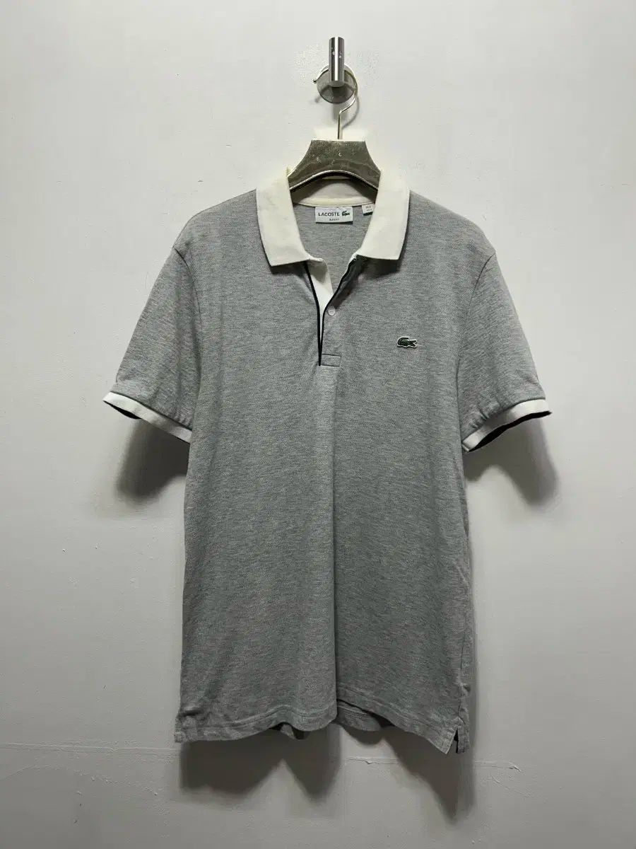 新品，人気 メンズ LACOSTE ラコステ グレー KARA（カラ） 半そで Tシャツ サイズ100 Tシャツ