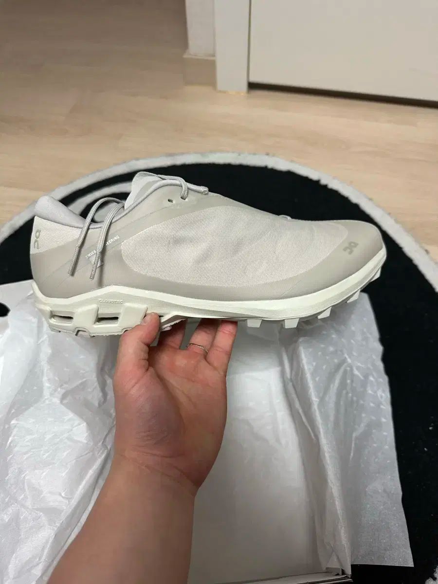 ベンチ 270