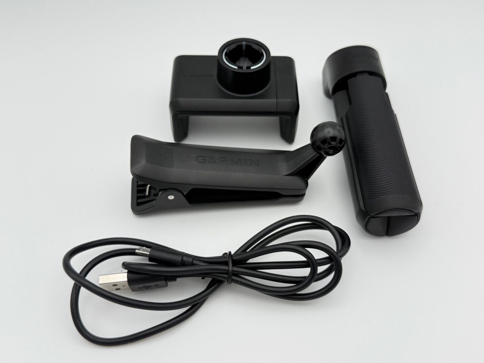 【美品】GARMIN(ガーミン) Approach R10 ポータブル弾道測定器 garmin-ap-r10_1.jpg