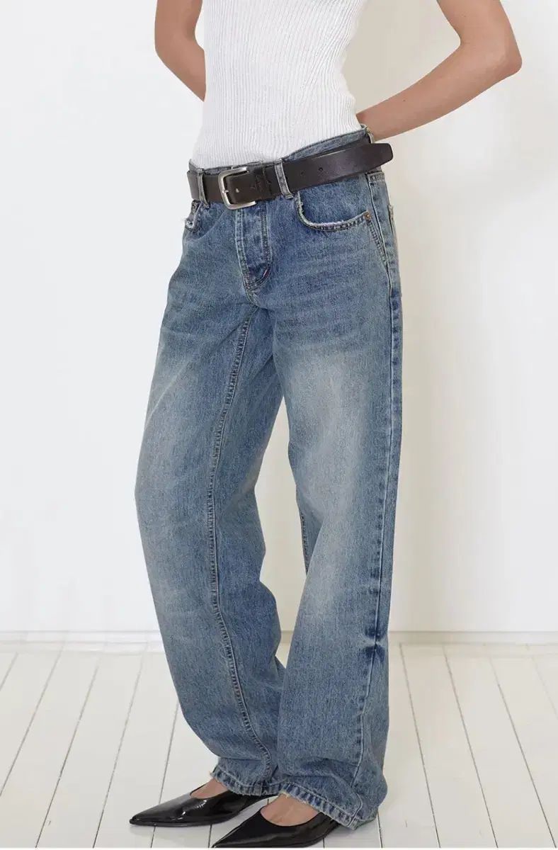 リー アンジョ ローライズ washed 90s straight denim