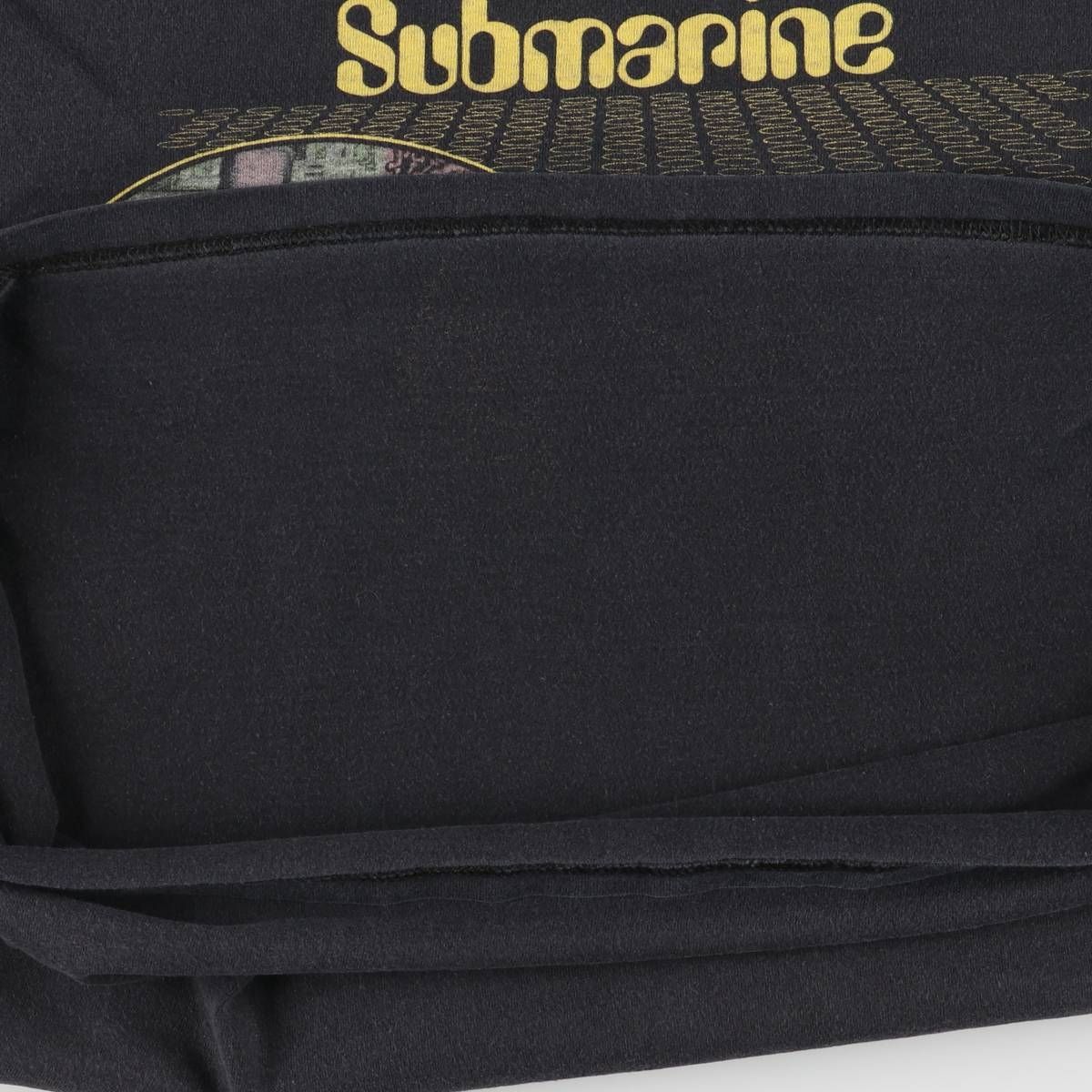 SUBMARINE