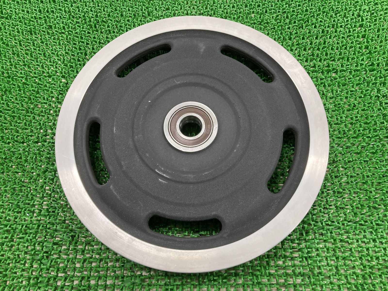XL883 XL1200 リアドライブプーリー 40547-07 ハーレー 純正 中古 バイク 部品 スポーツスター リアスプロケット 曲がり無し 車検 Genuine