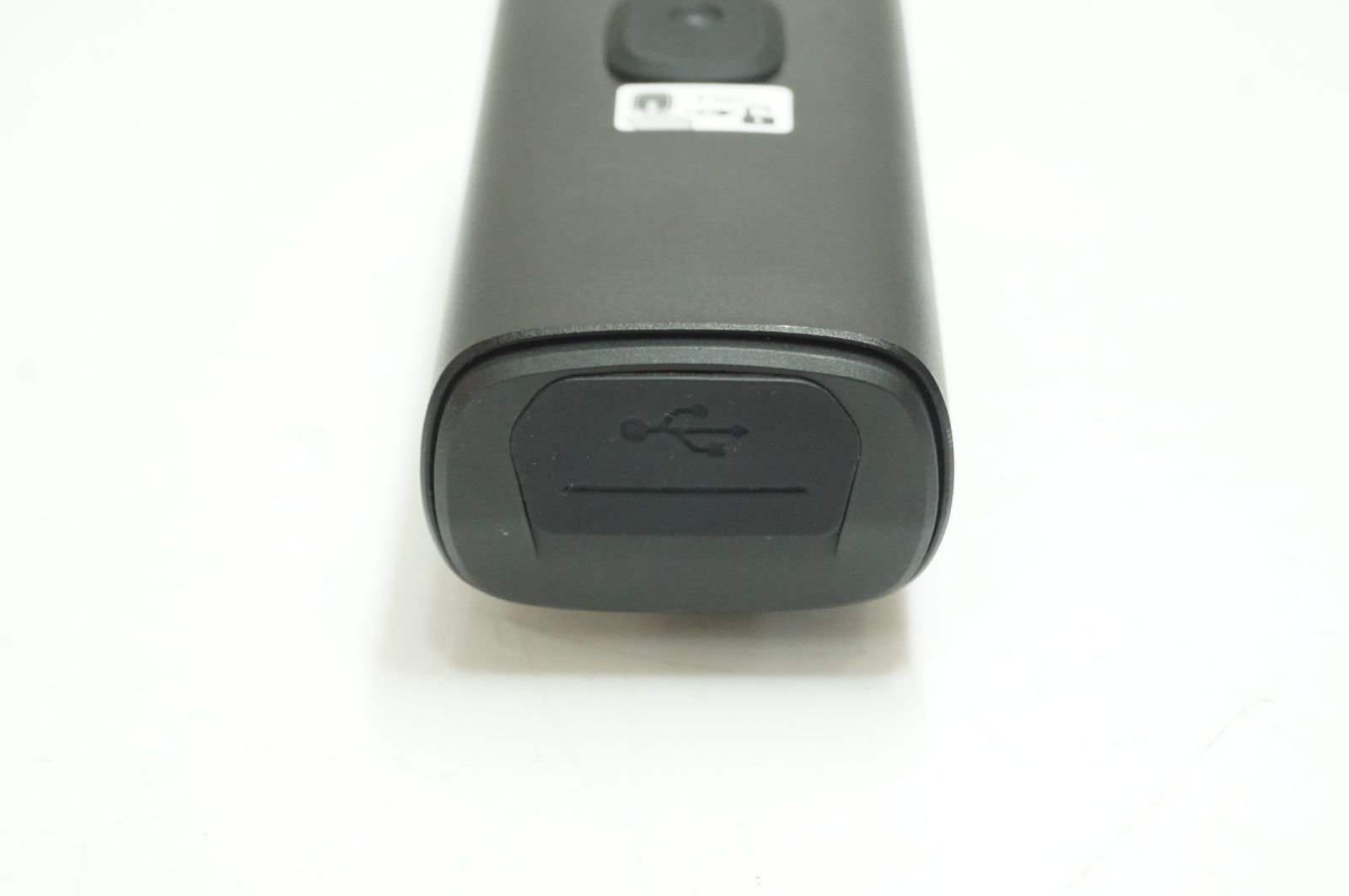 OLIGHT オーライト