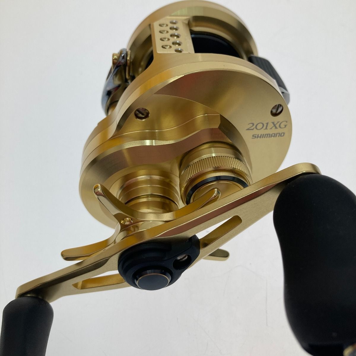 SHIMANO - □□SHIMANO シマノ 22 カルカッタコンクエスト 201XG 左ハンドル 044419 □□SHIMANO シマノ 22 カルカッタコンクエスト 201XG 左