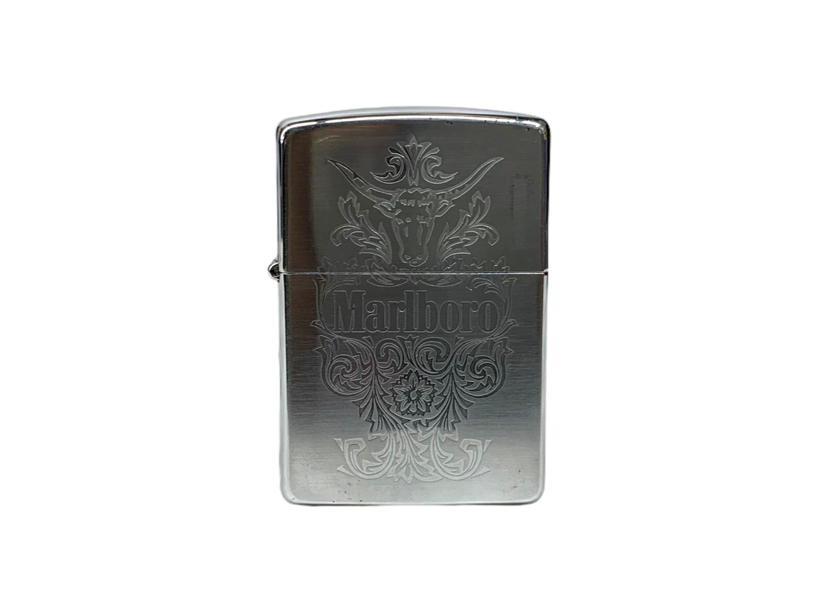 大人 可愛い 服  zippo (ジッポー) 限定 ロングホーン1994年製 マルボロ Marlboro アニメーション、ヒーロー