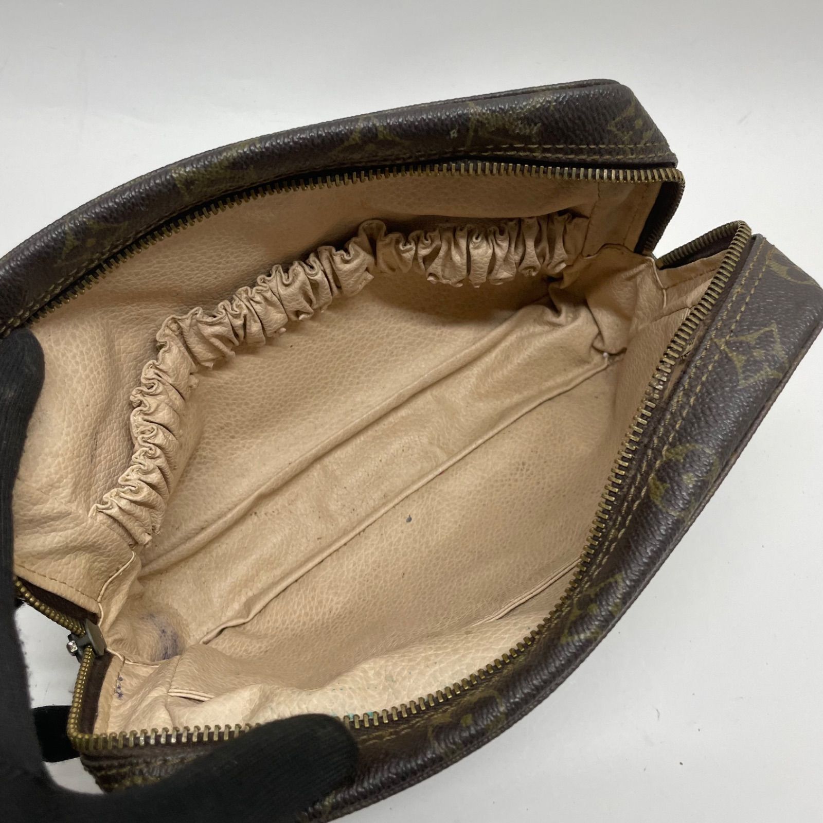 難あり ルイヴィトン トゥルーストワレット モノグラム セカンドバッグ