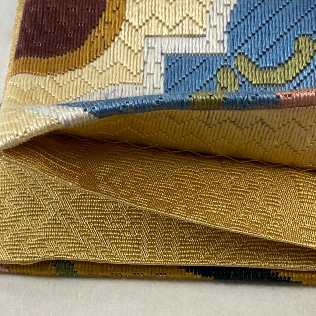 袋帯 逸品 華文 絽刺し 金糸 ベージュ 全通 正絹 【中古】 袋帯 逸品 