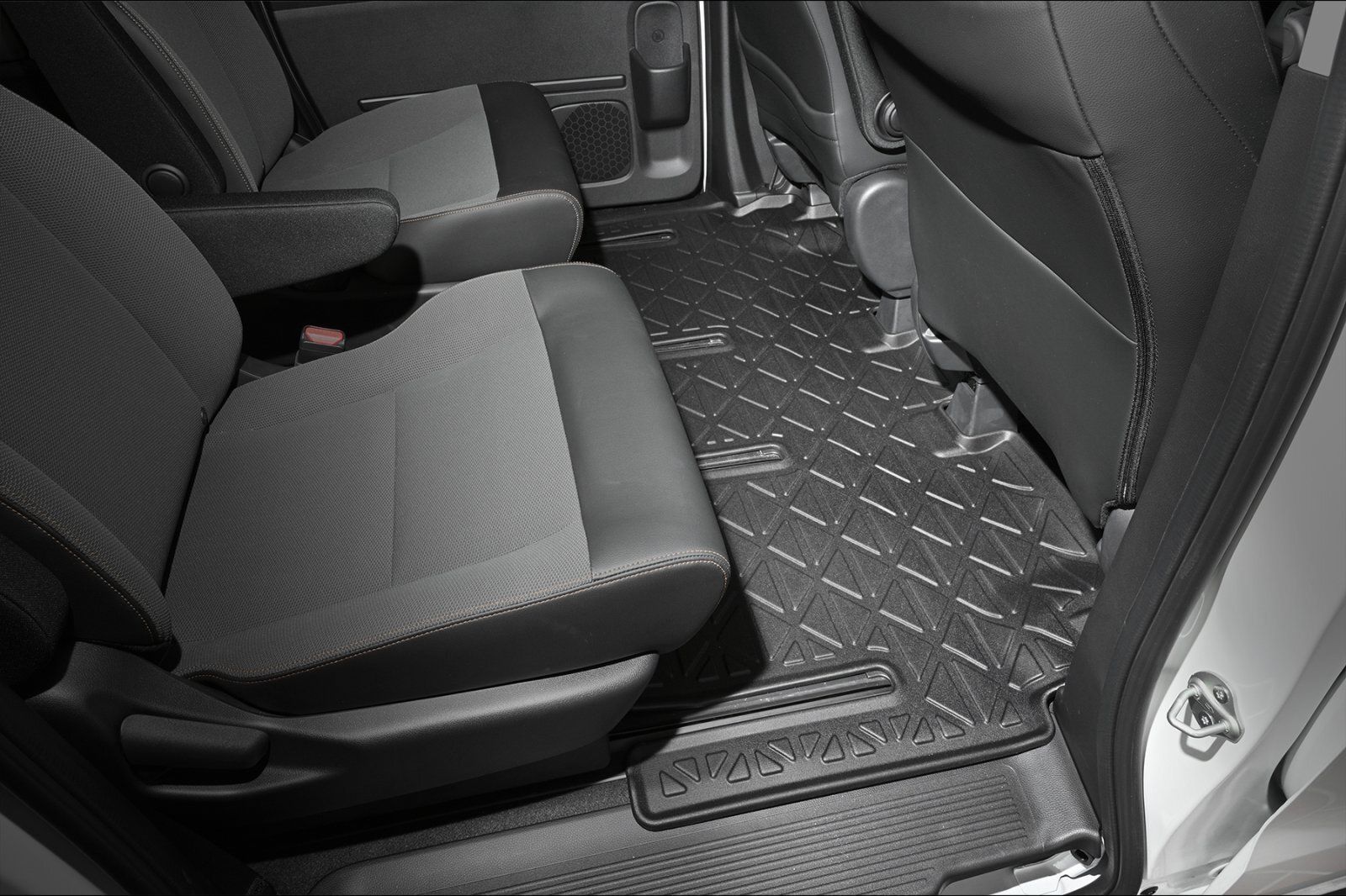 M s ホンダ フリード ガソリン車用 2025y- LANBO 2列目 後部席用 3Dフロアマット ランボ 社外 パーツ 部品 インテリア 内装 現行 カスタム 後部座席 T1 GT2 GT3 GT4 GT5 GT6 GT7 GT8 LM208 BRIGHTFACE_UK