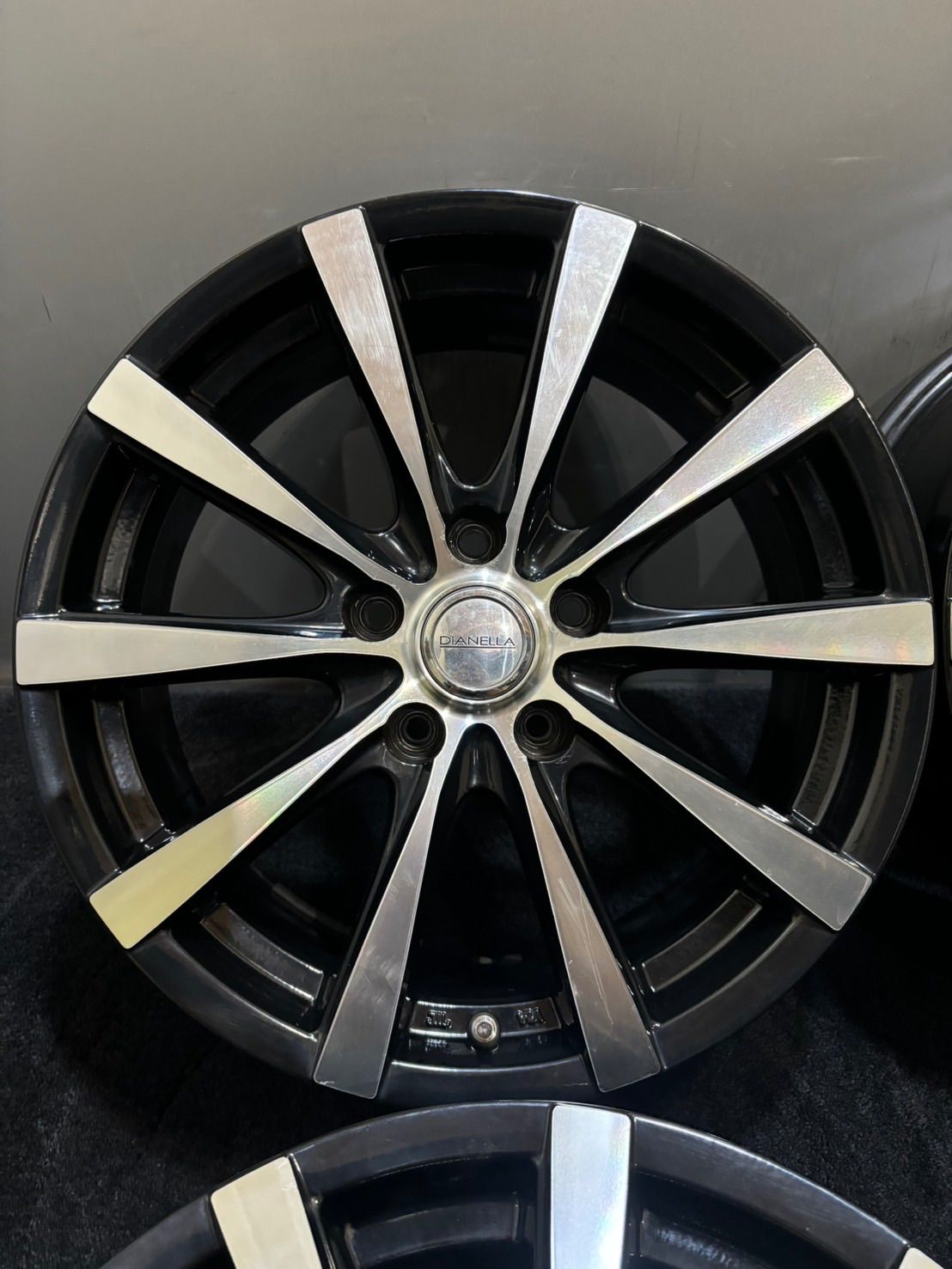 DIANELLA 17インチ 7J 48 114.3 5H アルミホイール 4本 エスティマ C-HR ブラポリ 2-K206