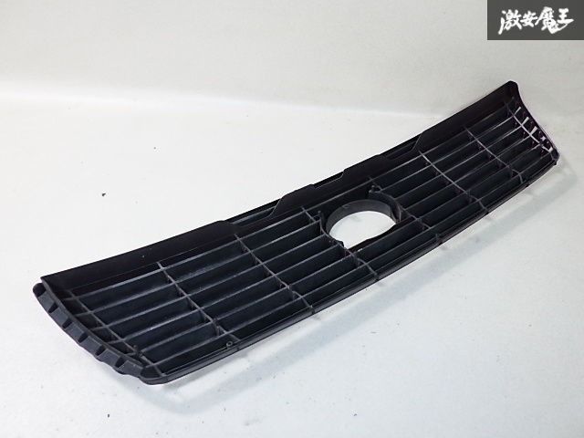 トヨタ　セルシオ　30.31後期　ラジエーターグリル トヨタ 純正 UCF30 30 セルシオ 前期 フロント ラジエーター