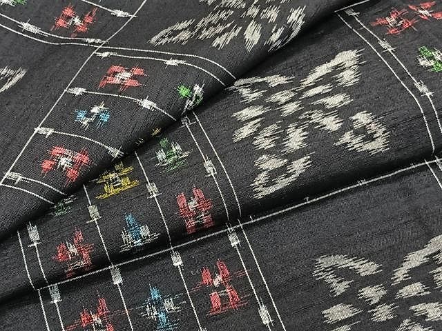 平和屋着物▽上質な紬　単衣　市松花文　黒地　正絹　逸品　CAAU3860xi 平和屋着物▽上質な紬 単衣 市松花文 黒地 正絹 逸品 CAAU3860xi