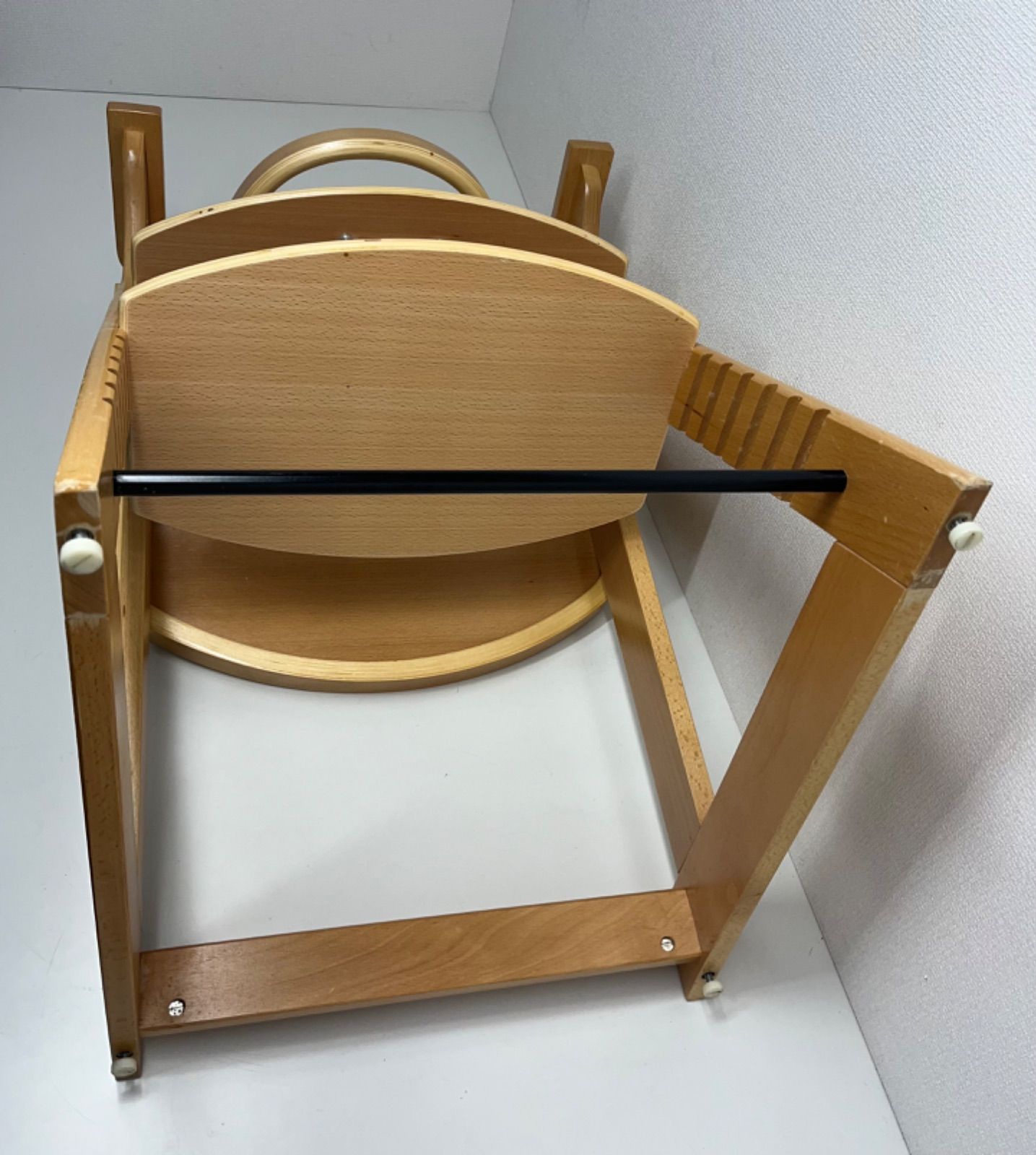 ✨美品✨KATOJI  22947 木製 ベビーチェア ハイチェア ●即日発送● 楽天市場】ベビーチェア 木製 ハイチェア スワルン クッション