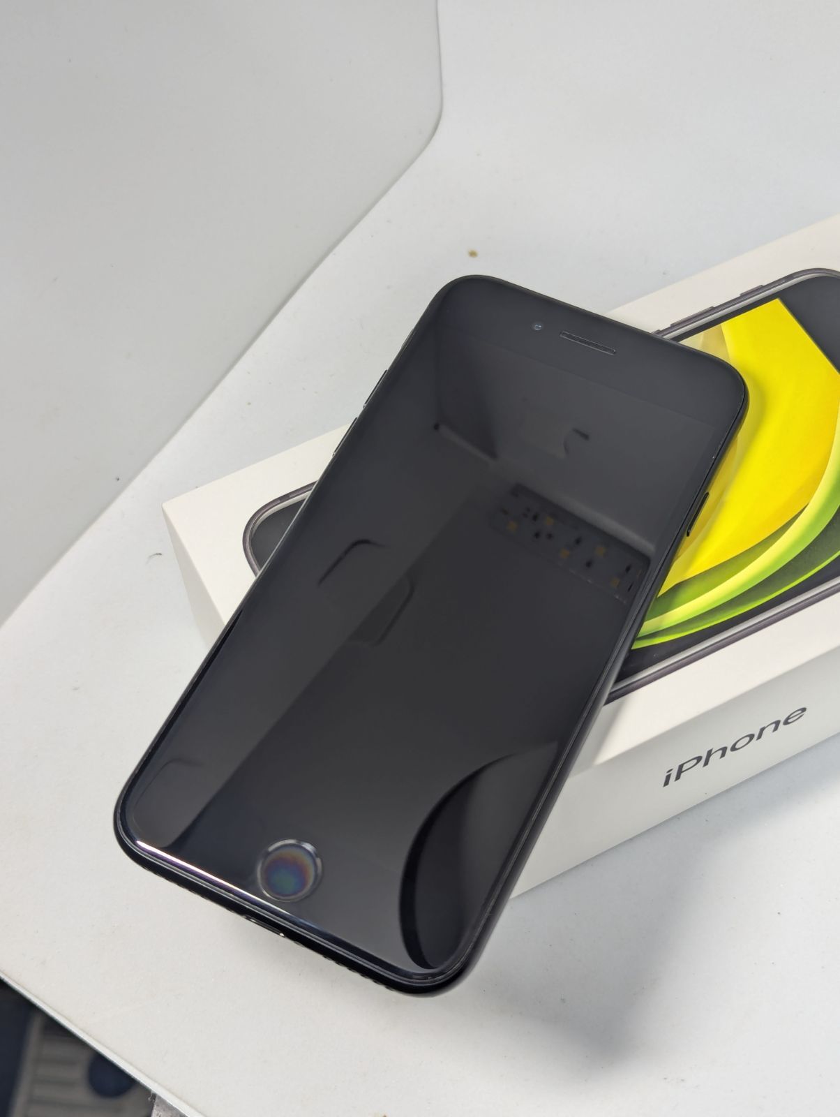 スマートフォン・携帯電話 iPhone se2 128gb sim フリー