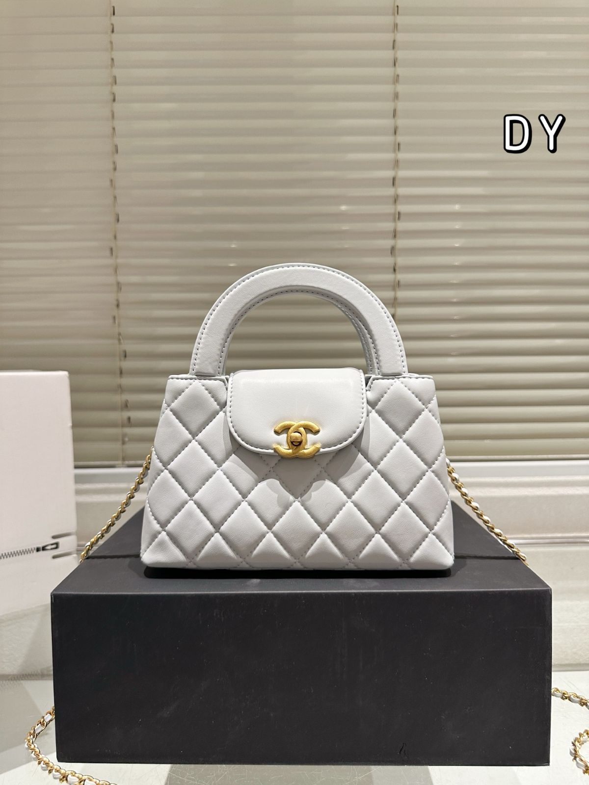 ☆大人気☆シャネル ショルダーバッグ kelly s-l1200.jpg