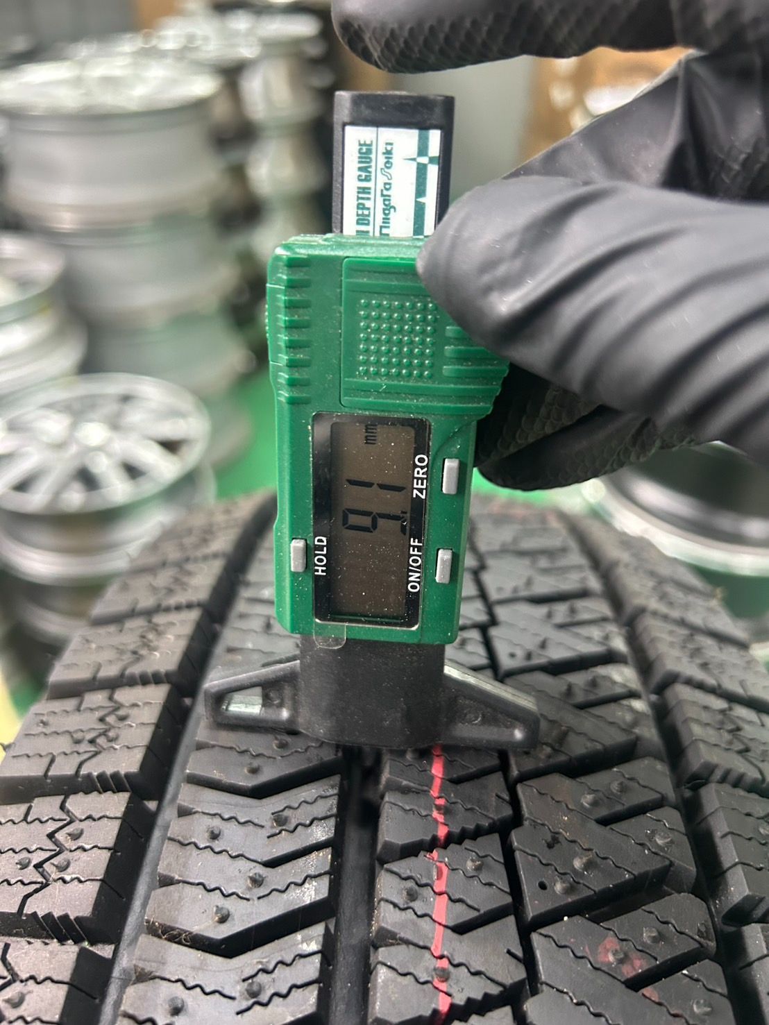 BRIDGESTONE BLIZZAK VRX2 195/65R15 スタッドレス 4本セット