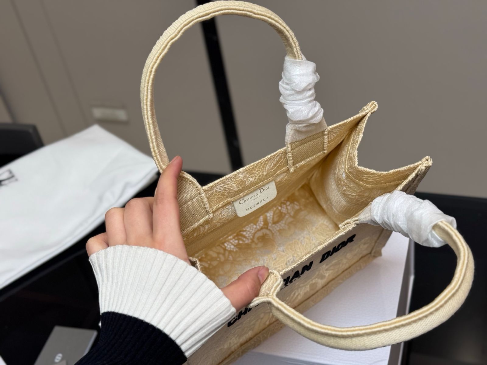  今日 Dior Book Tote Small ディオール ブックトート スモール-WTO輸入3 ショルダーバッグ バッグ