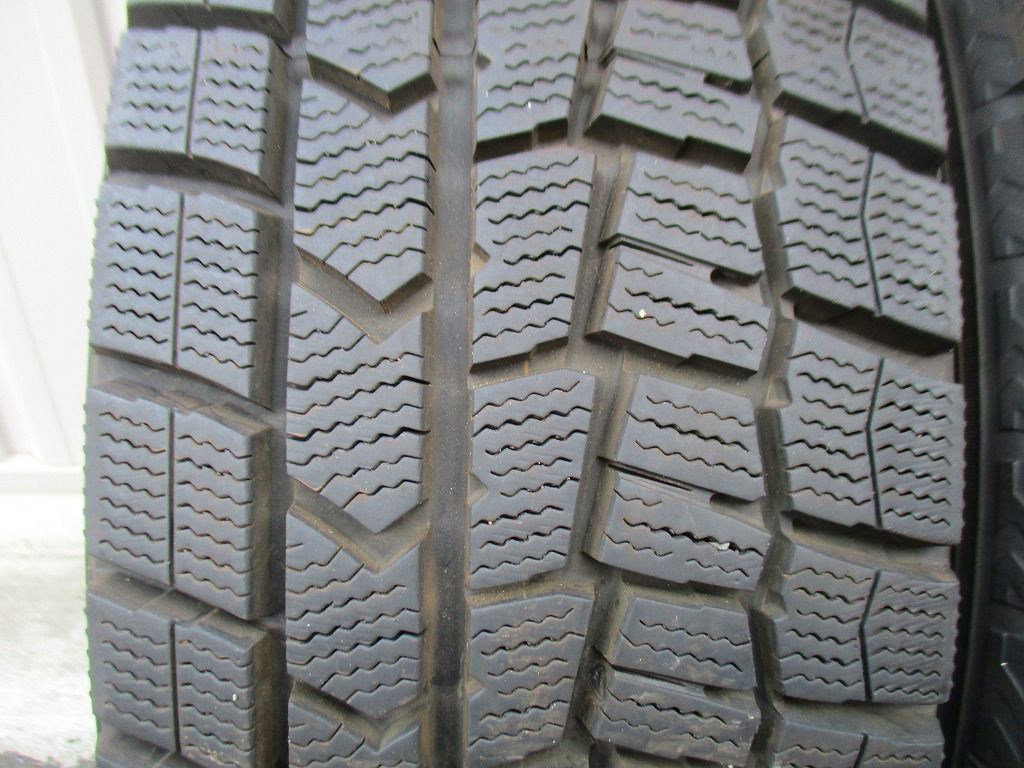 185 60R15 84Q ダンロップ WINTER MAXX WM02 スタッドレス 製 4本 T60950825 インボイス領収書発行