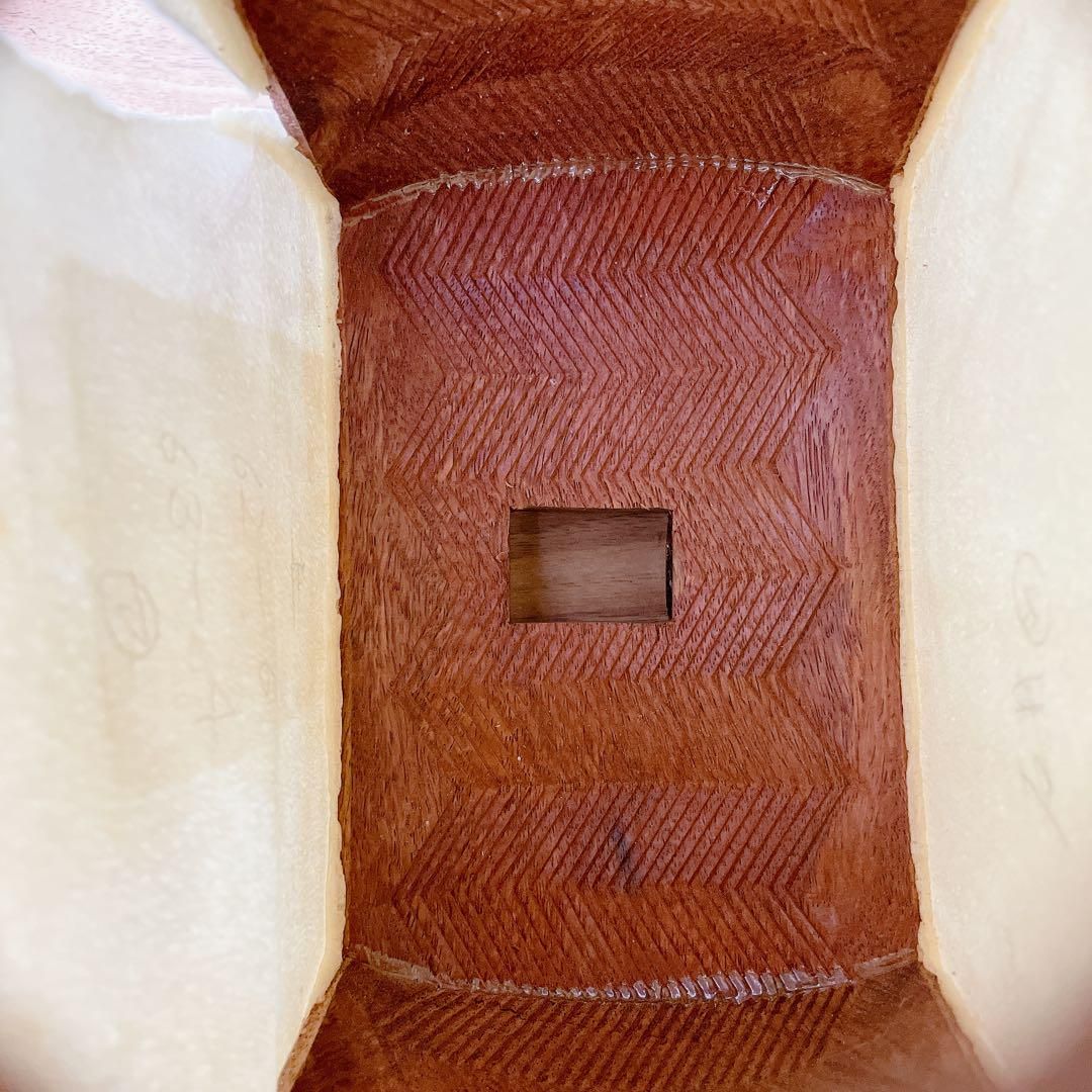 三味線 中棹 トチ入り 紅木 一本溝 金細 東さわり 綾杉胴 和楽器