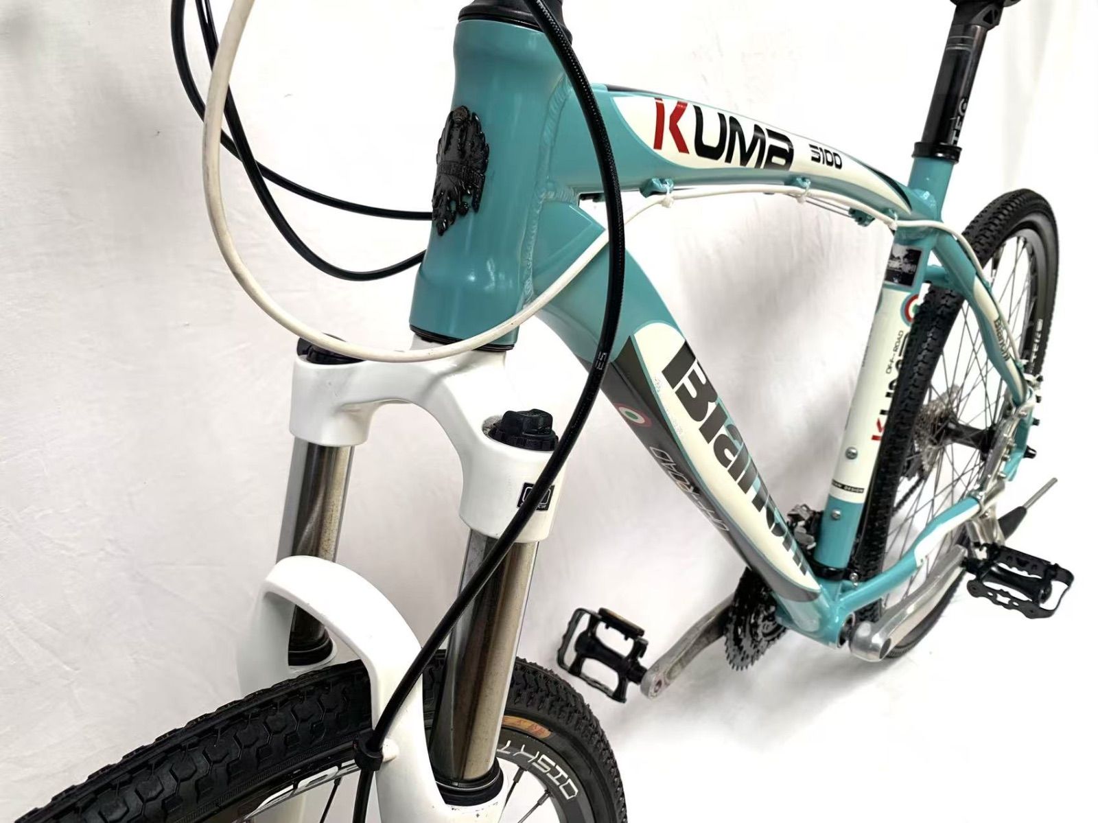 【即乘】送料無料 Bianchi 油圧式ディスクブレー MTB KUMA 24速 即乘】送料無料 Bianchi 油圧式ディスクブレー MTB KUMA 24速