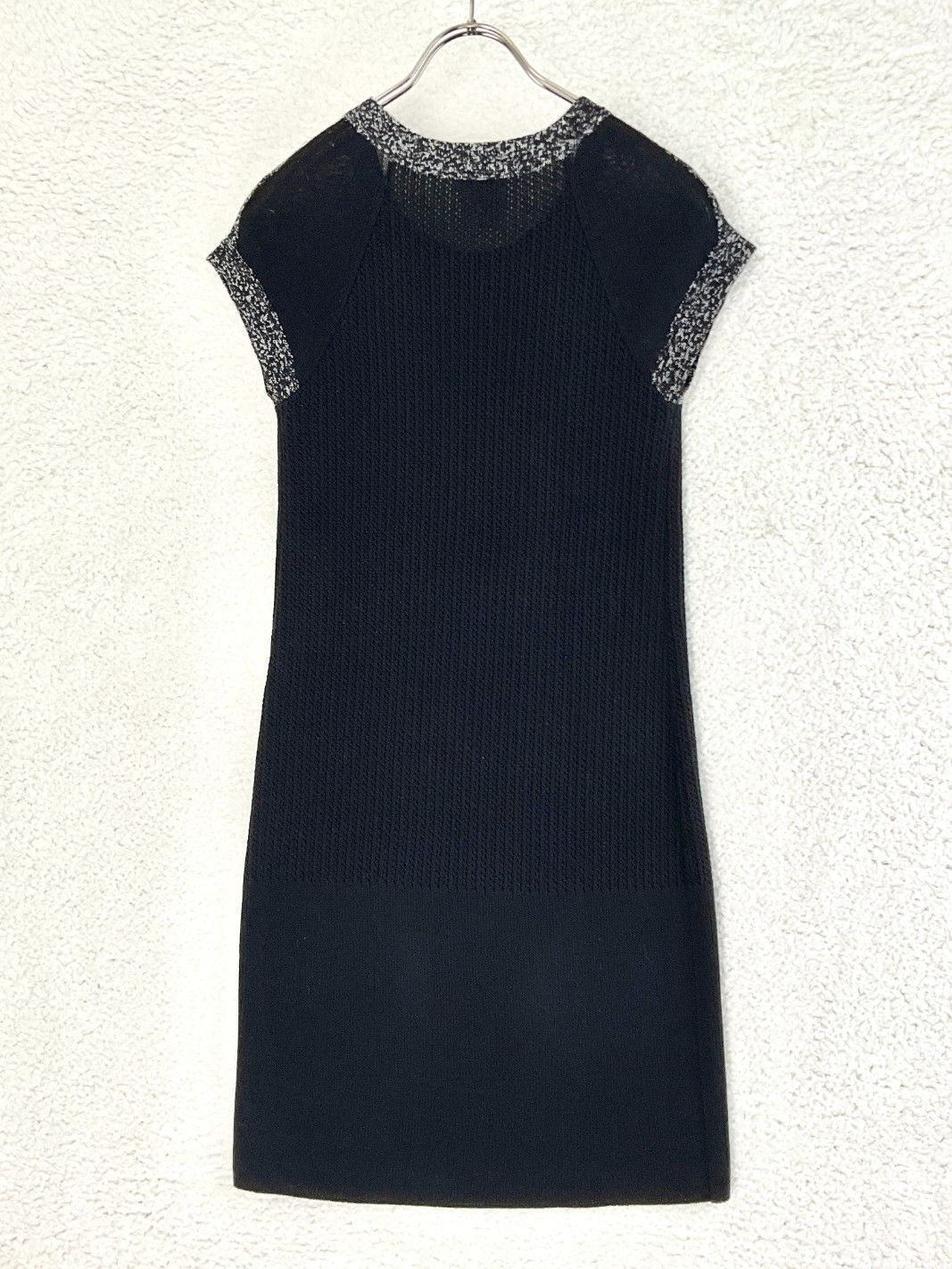 美品 CHANEL シャネル P43　ココマークプレート付ワンピース　38 お値引き交渉大歓迎】美品 38 CHANEL シャネル ブラック P43